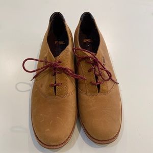 Teva De La Vina Dos Tan Leather Women's Shoes with Burgundy Laces